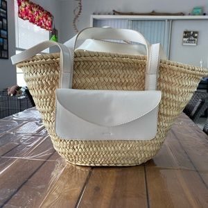 Straw bag